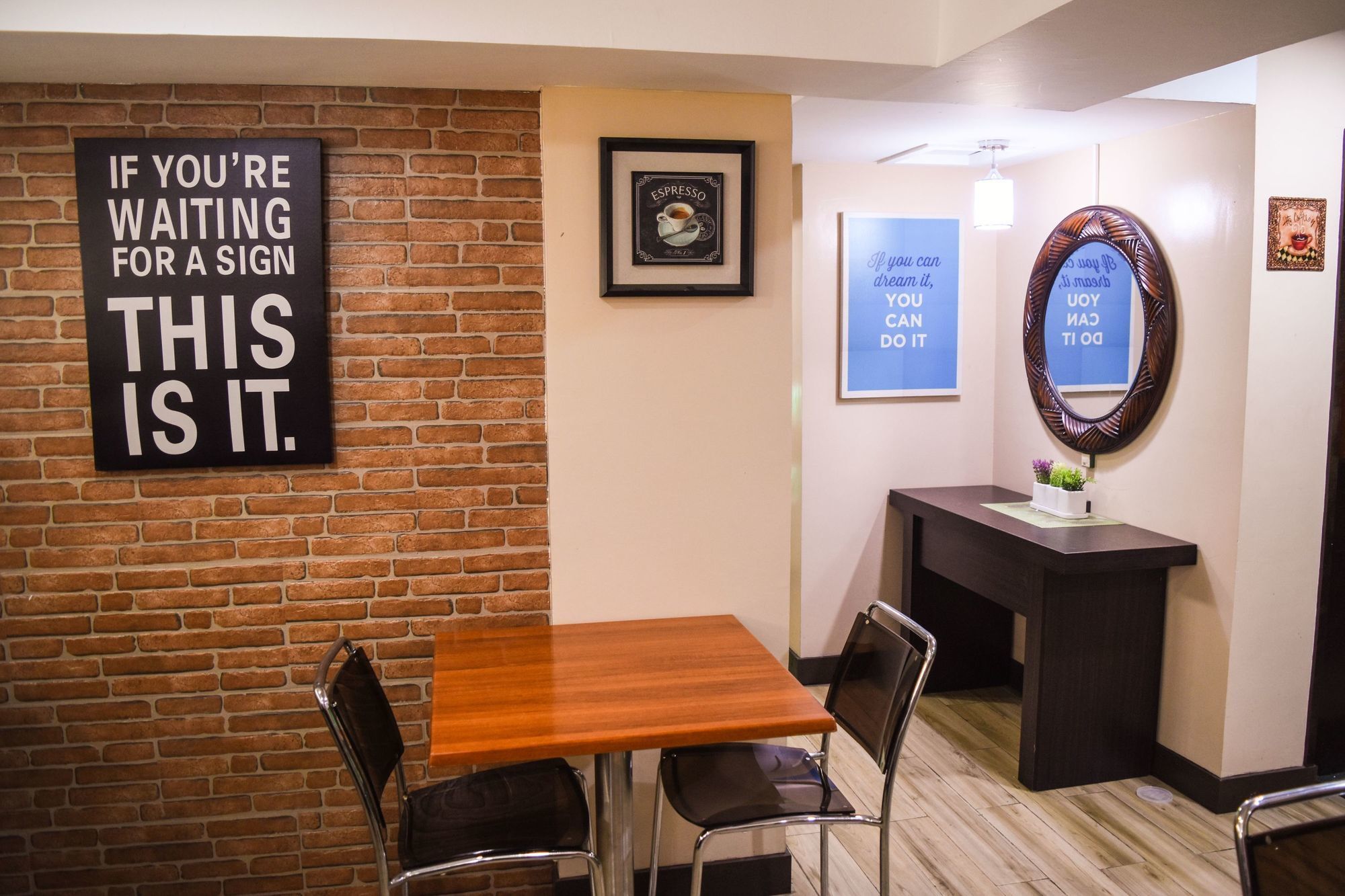 Zen Rooms Pryce Business Park Davao Екстер'єр фото